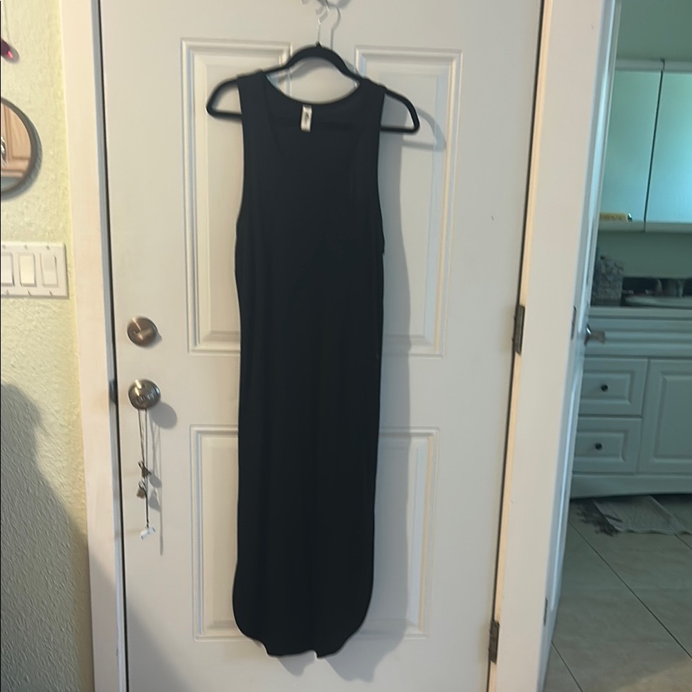 Elegant Black Sleeveless Dress like new